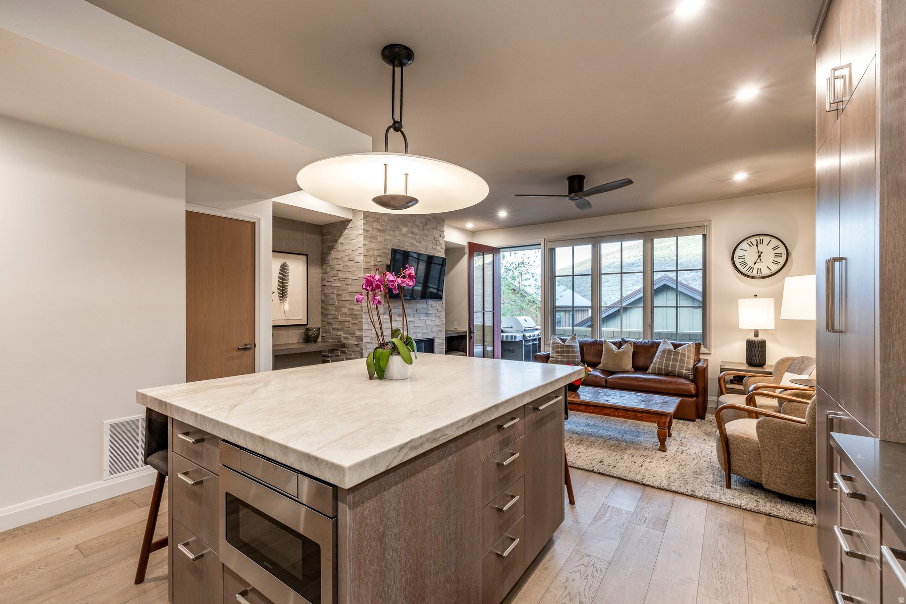 SNYDERS ADDITION - Residential