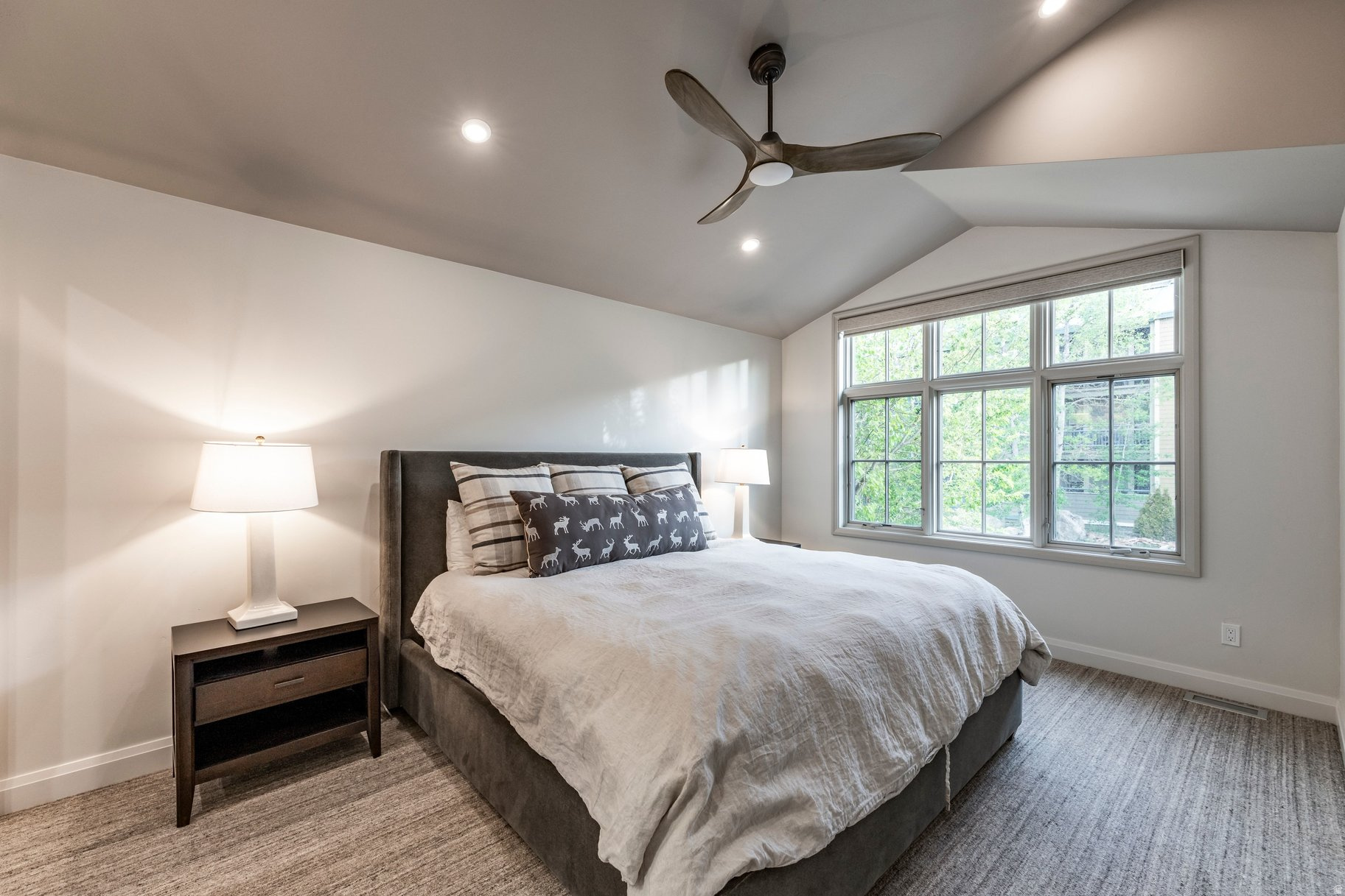 SNYDERS ADDITION - Residential
