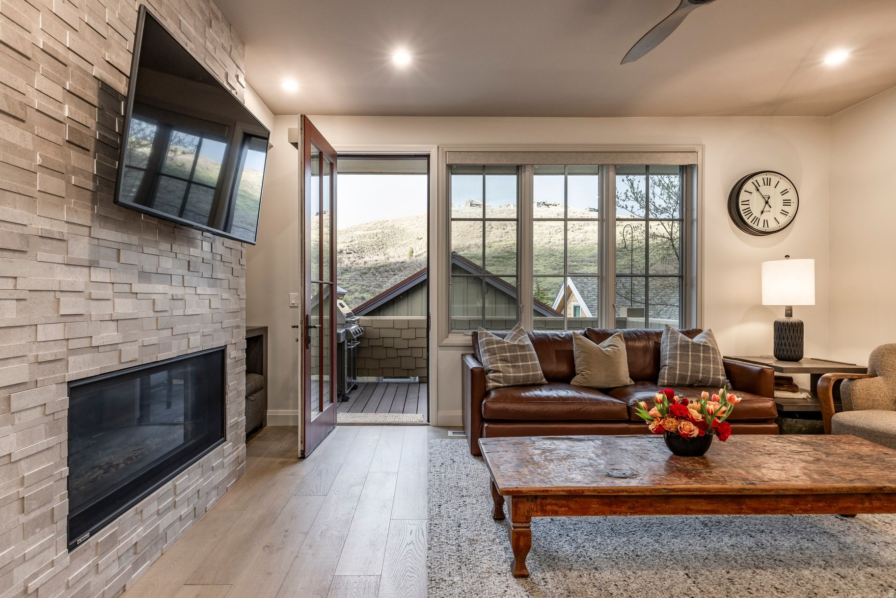 SNYDERS ADDITION - Residential