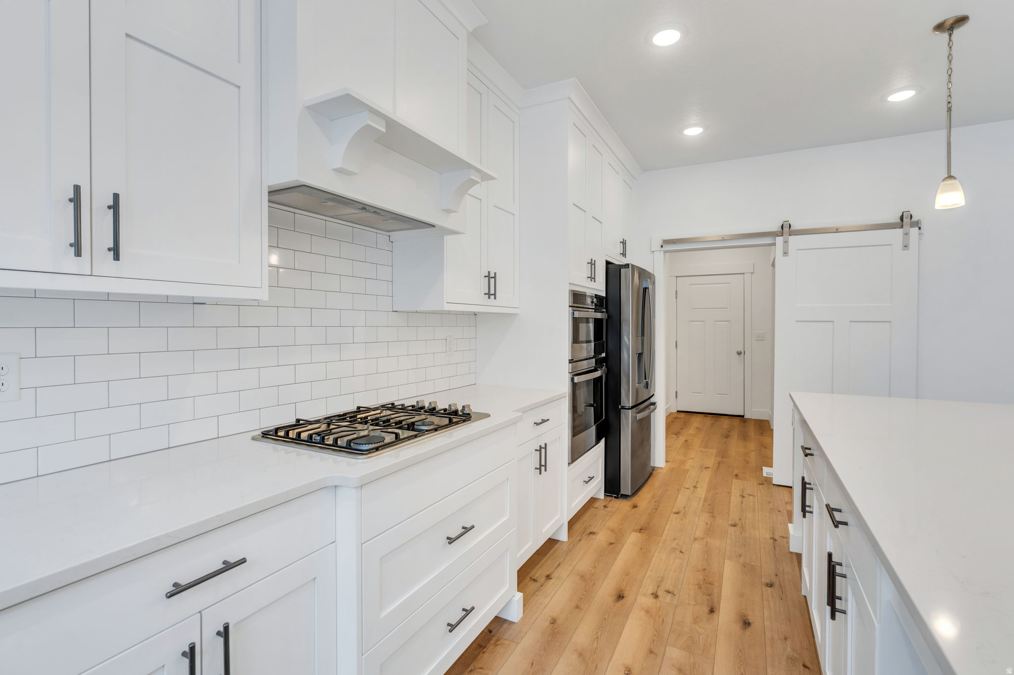 HIGHLAND VISTA - Residential