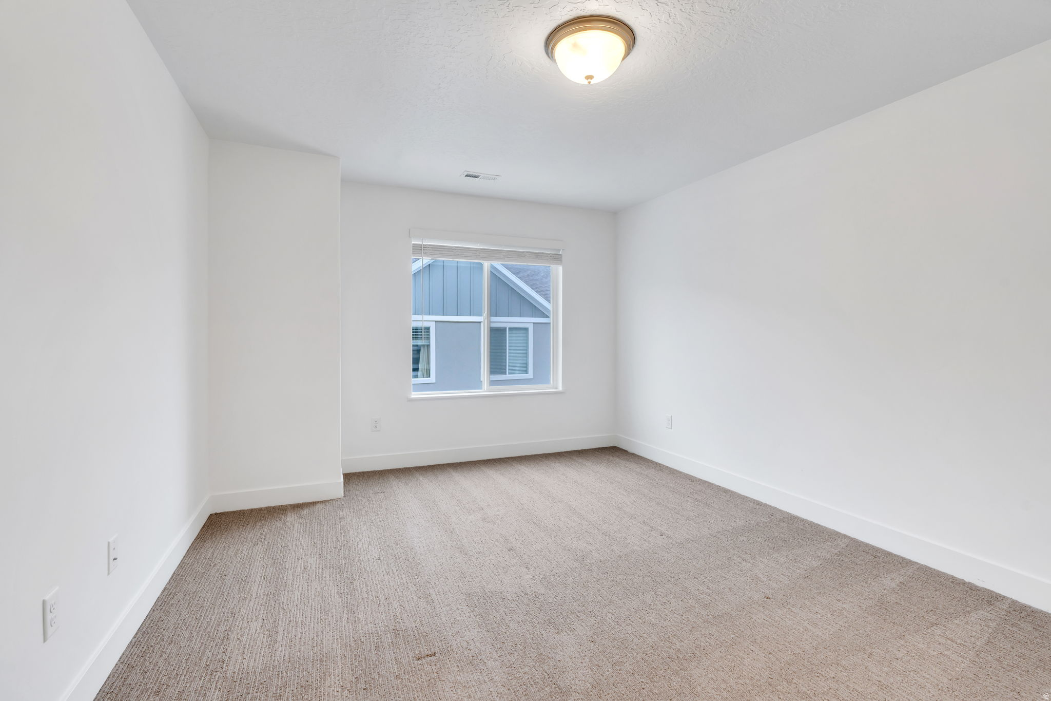 HIGHLAND VISTA - Residential