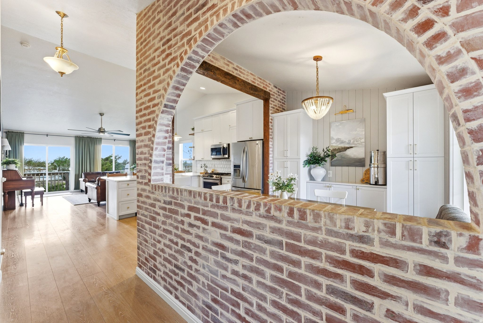 GRANTSVILLE CITY - Residential