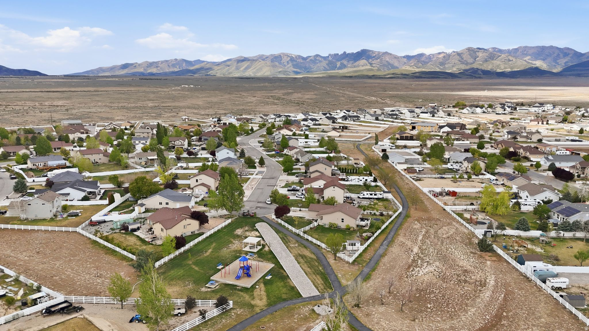 GRANTSVILLE CITY - Residential