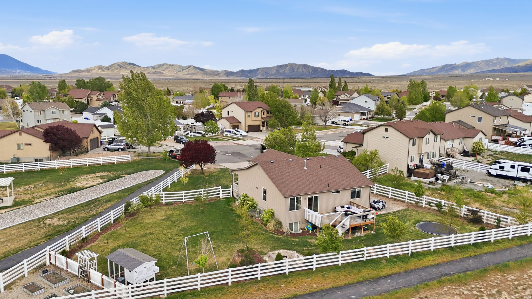 GRANTSVILLE CITY - Residential