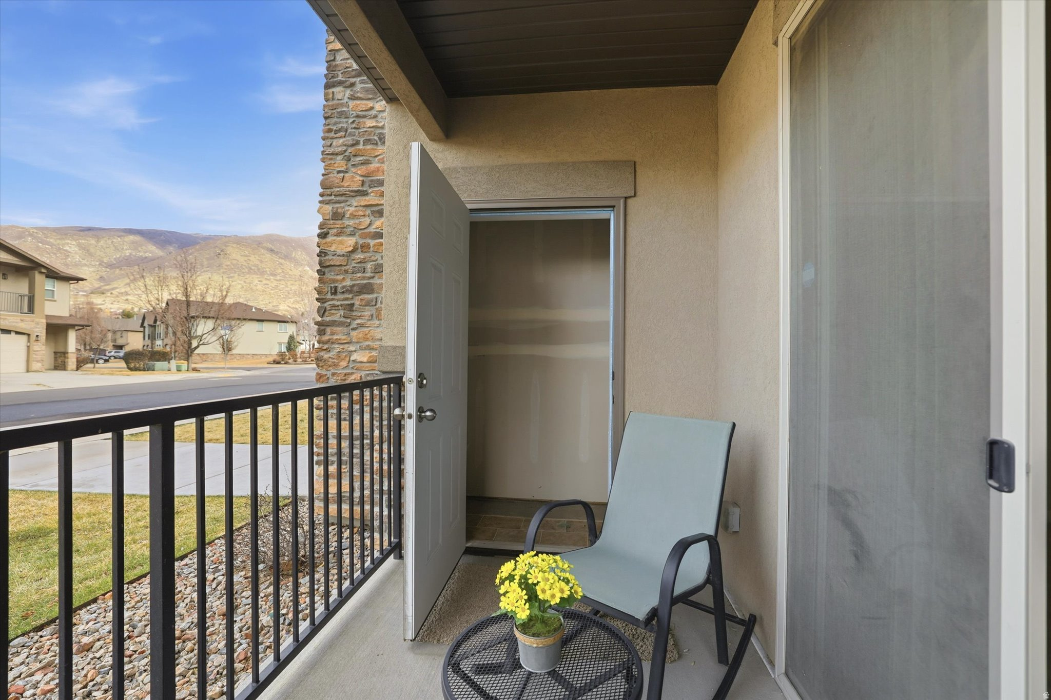 PINEAE VILLAGE - Residential