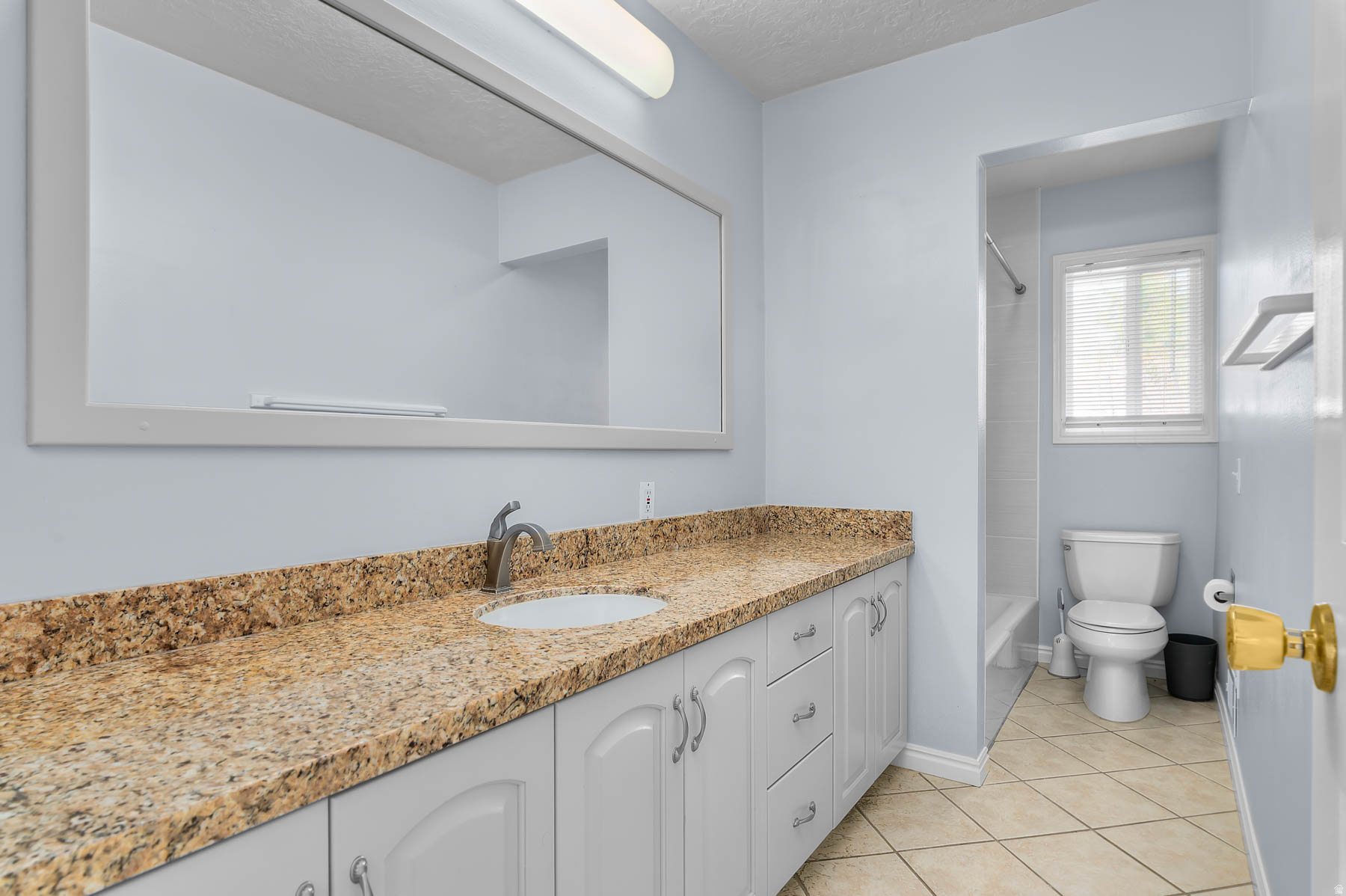 TOP OF THE WORLD - Residential