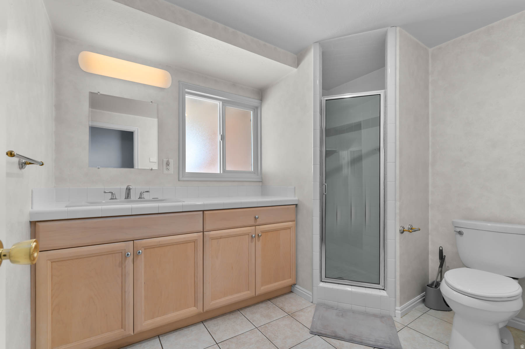 TOP OF THE WORLD - Residential