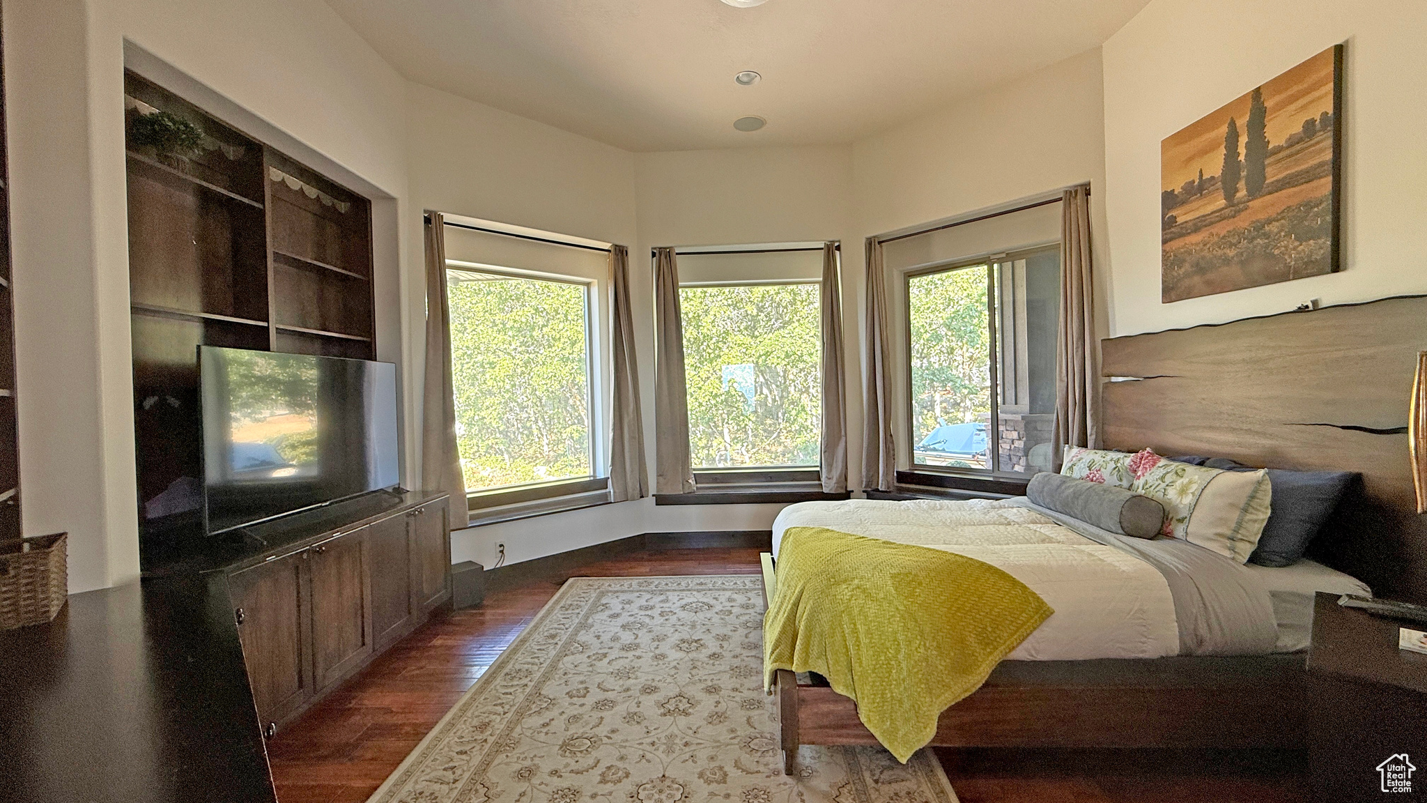 SEVEN SPRINGS - Residential