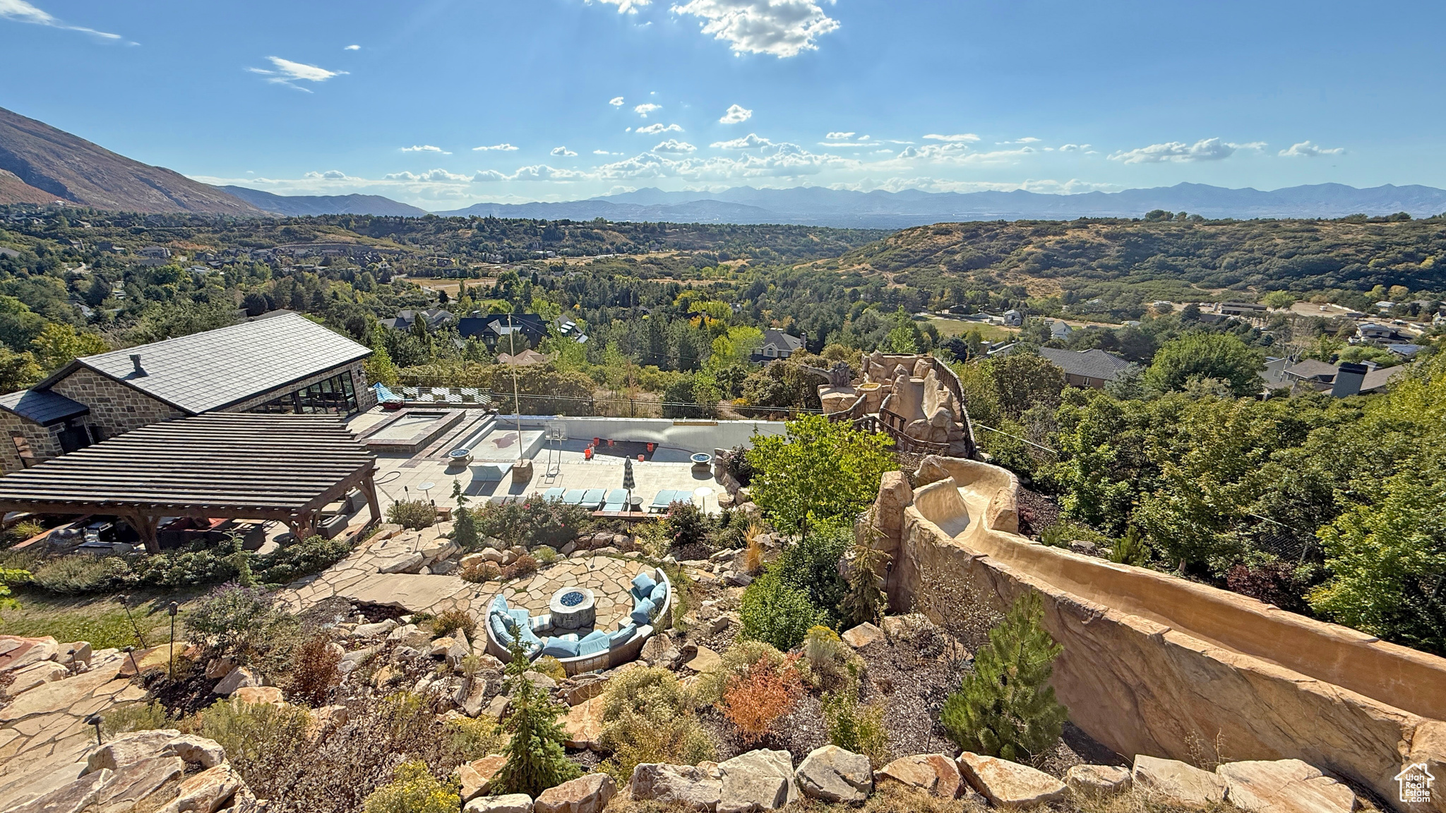 SEVEN SPRINGS - Residential