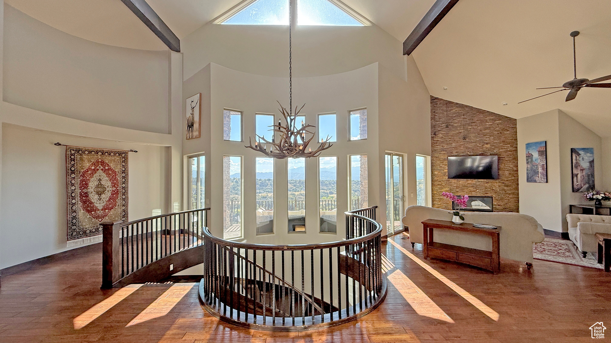 SEVEN SPRINGS - Residential