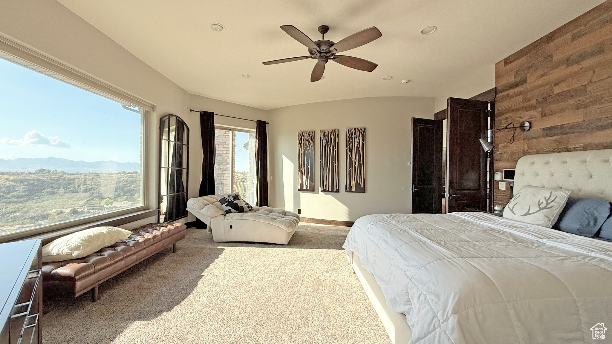 SEVEN SPRINGS - Residential