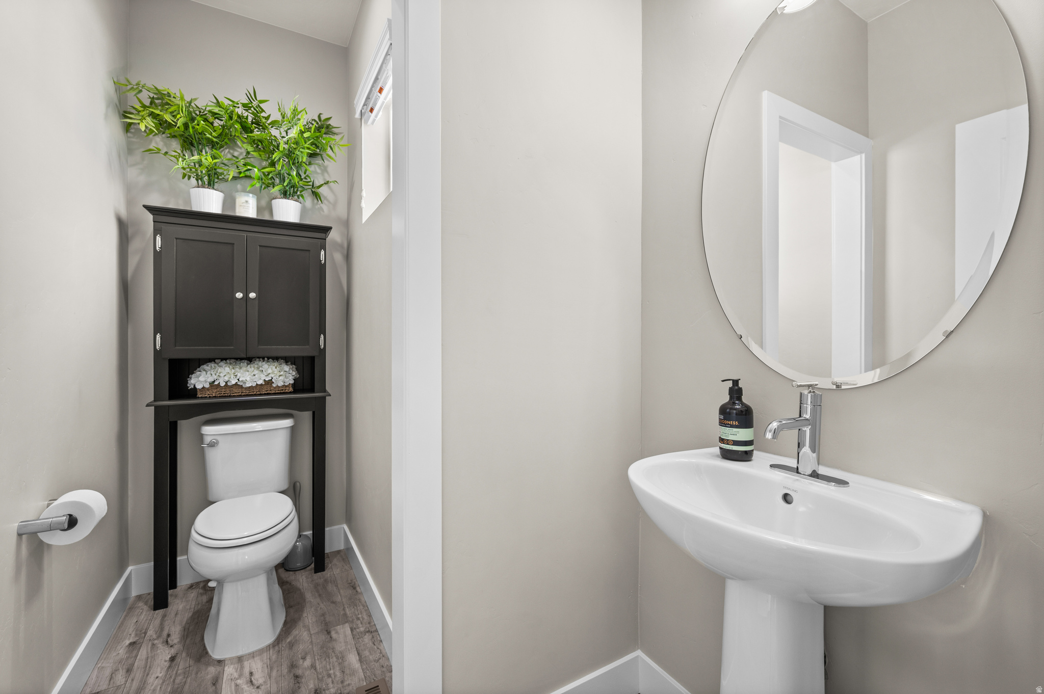 FOUNDERS POINT - Residential