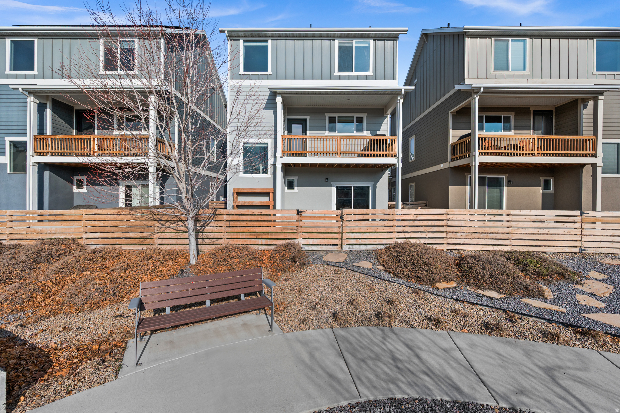 FOUNDERS POINT - Residential