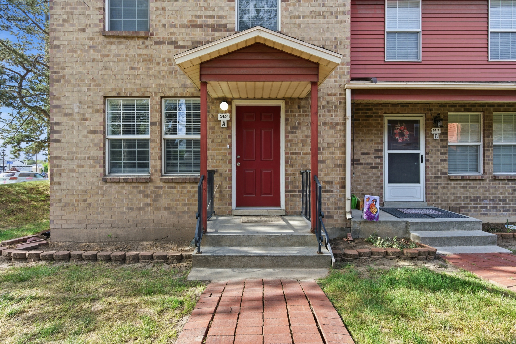 COURTYARD TOWNHOMES - Residential