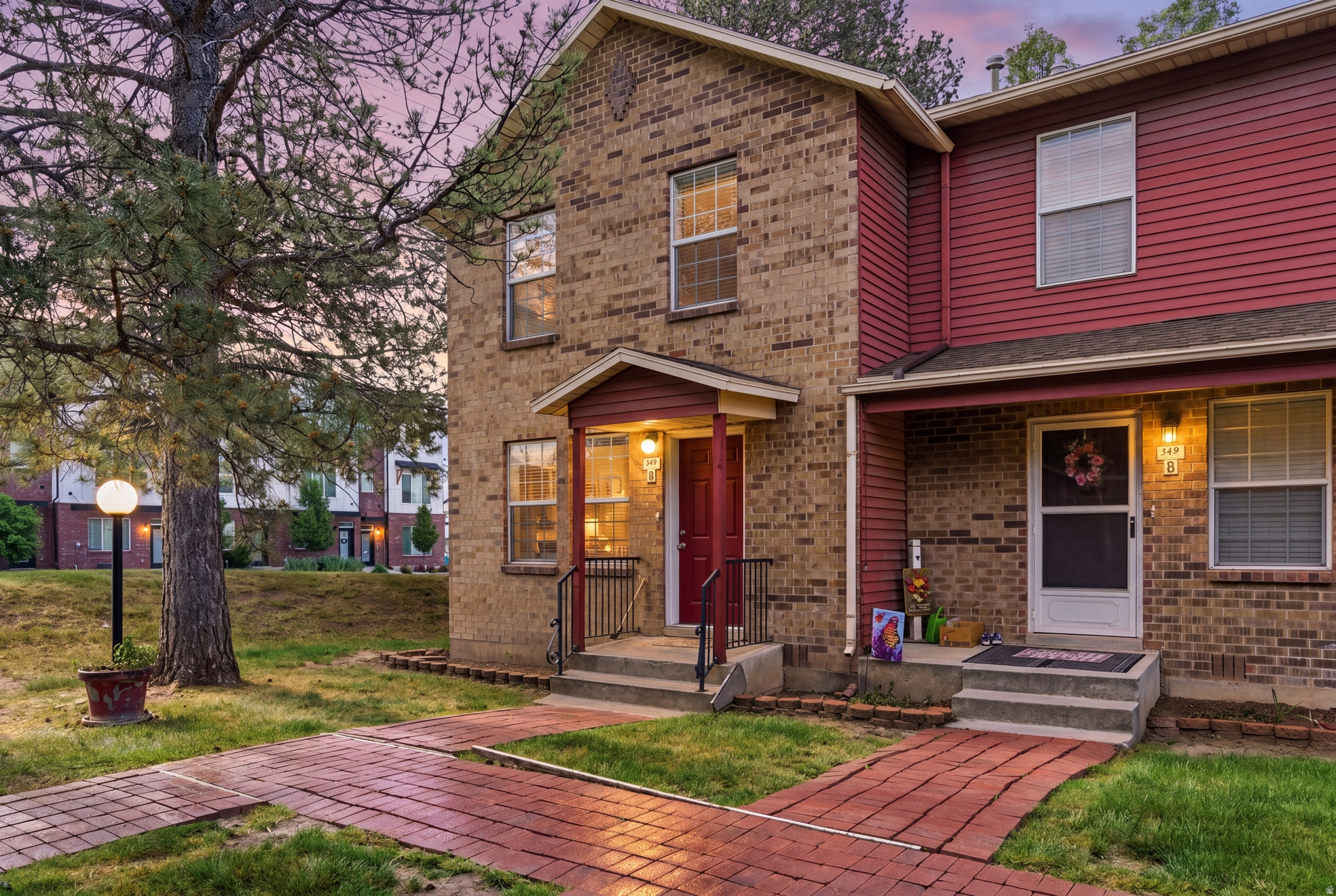 COURTYARD TOWNHOMES - Residential