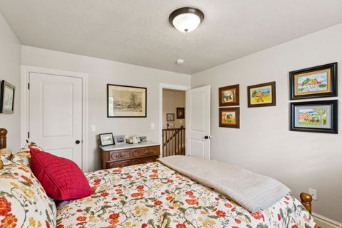 Tiny photo for 952 E BRIDGES CT, Murray, UT 84121 (MLS # 2139619)