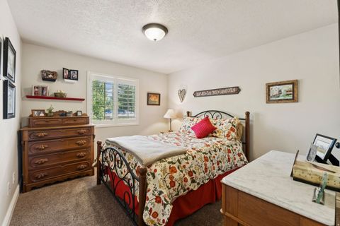 Tiny photo for 952 E BRIDGES CT, Murray, UT 84121 (MLS # 2139619)