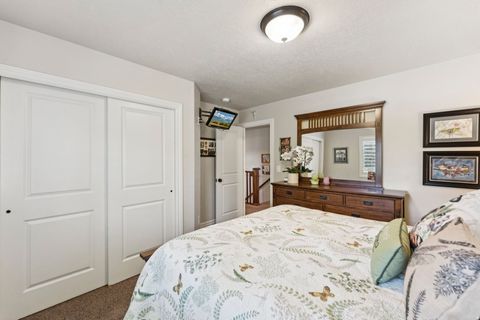 Tiny photo for 952 E BRIDGES CT, Murray, UT 84121 (MLS # 2139619)