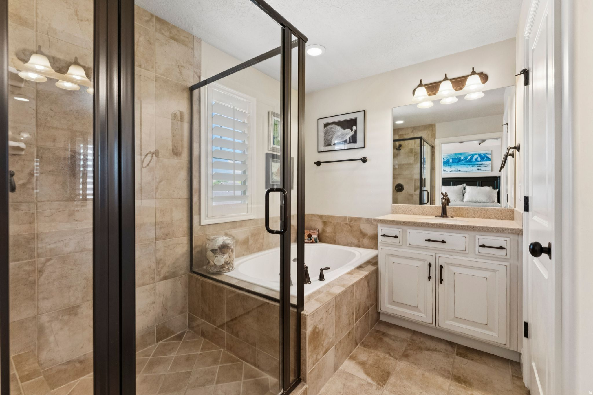 BRIDGES ON VINE PUD - Residential