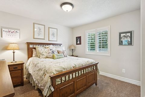 Tiny photo for 952 E BRIDGES CT, Murray, UT 84121 (MLS # 2139619)