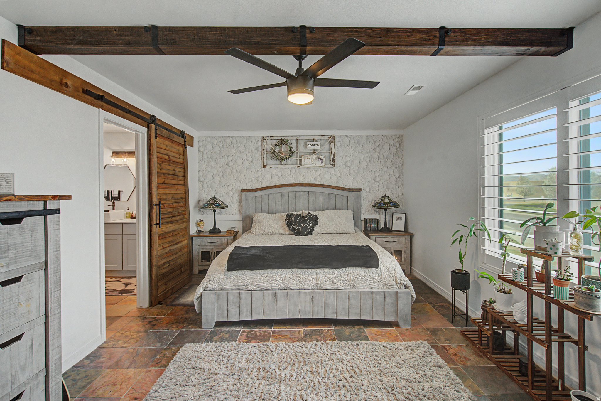 BENNY ESTATES - Residential