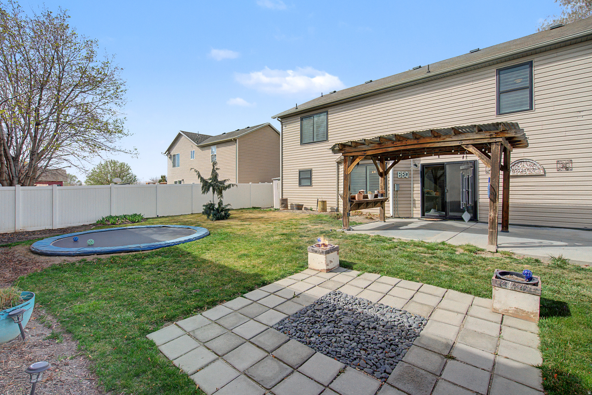 BENNY ESTATES - Residential