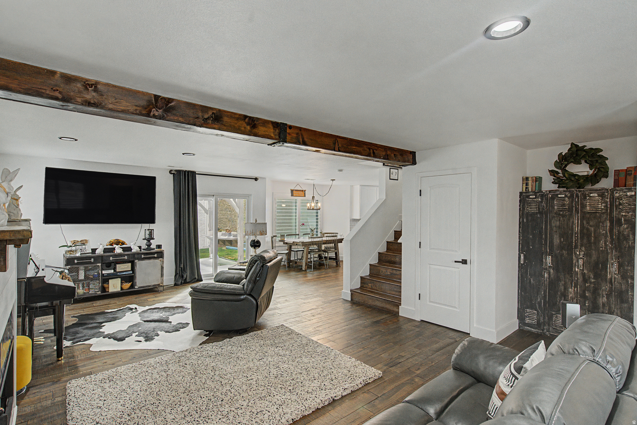 BENNY ESTATES - Residential