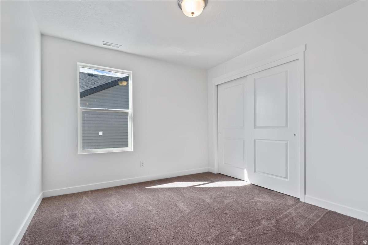 EAGLE VILLAGE - Residential