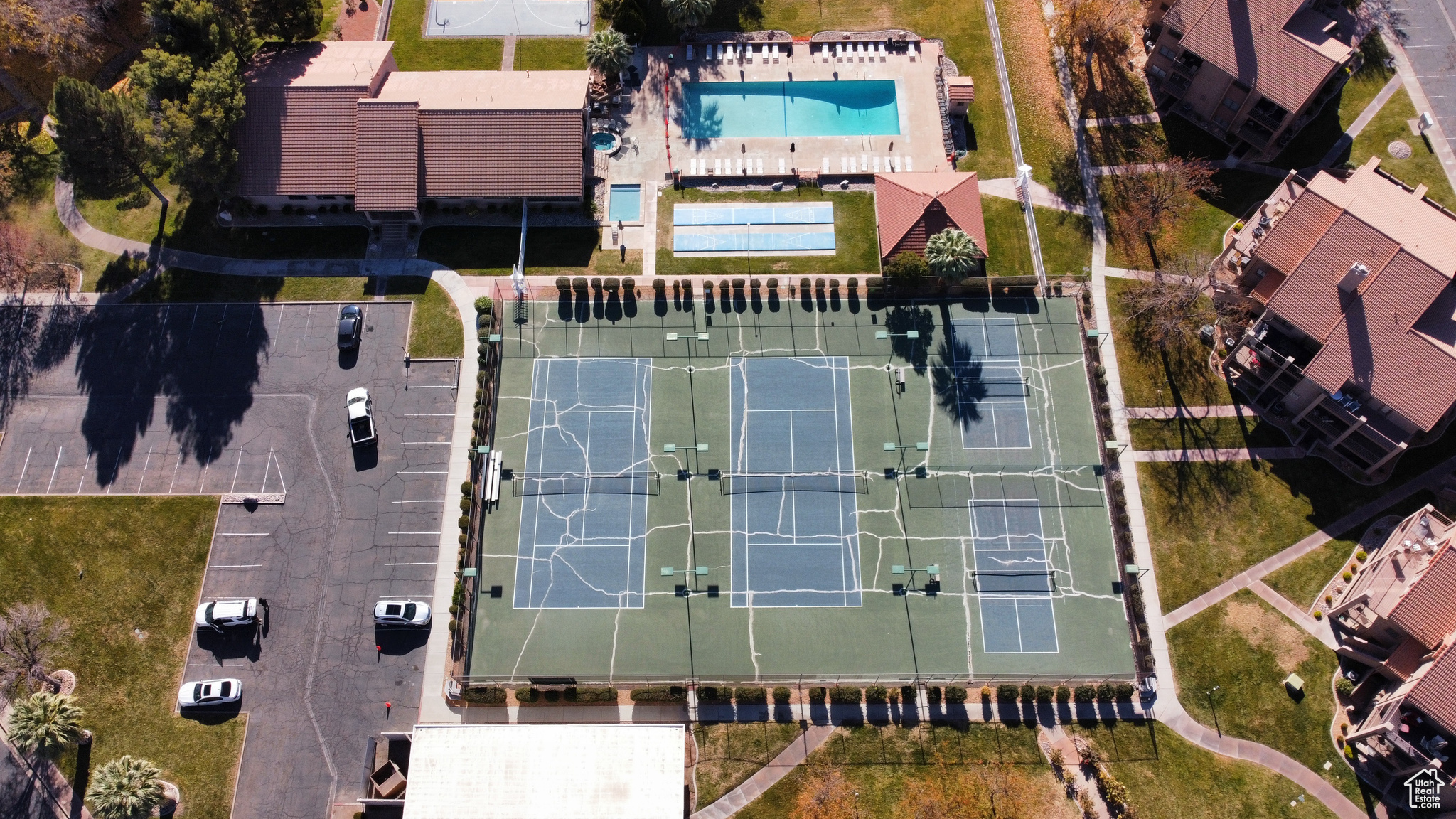 SPORTS VILLAGE 1 - Residential