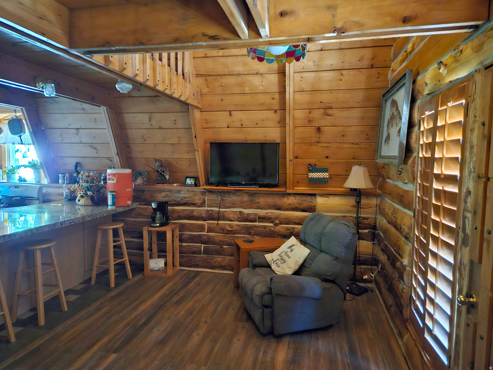 SKYLINE MOUNTAIN RES - Land