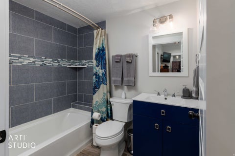 Tiny photo for 364 W CLARK CIR, Farmington, UT 84025 (MLS # 2182901)