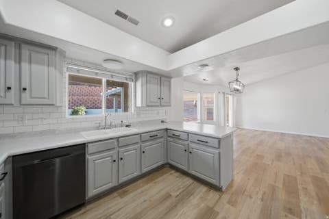 Tiny photo for 2139 E 270 S, Saint George, UT 84790 (MLS # 2169750)