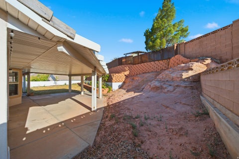 Tiny photo for 2139 E 270 S, Saint George, UT 84790 (MLS # 2169750)
