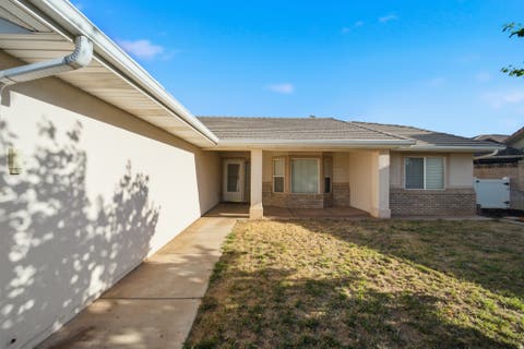 Tiny photo for 2139 E 270 S, Saint George, UT 84790 (MLS # 2169750)