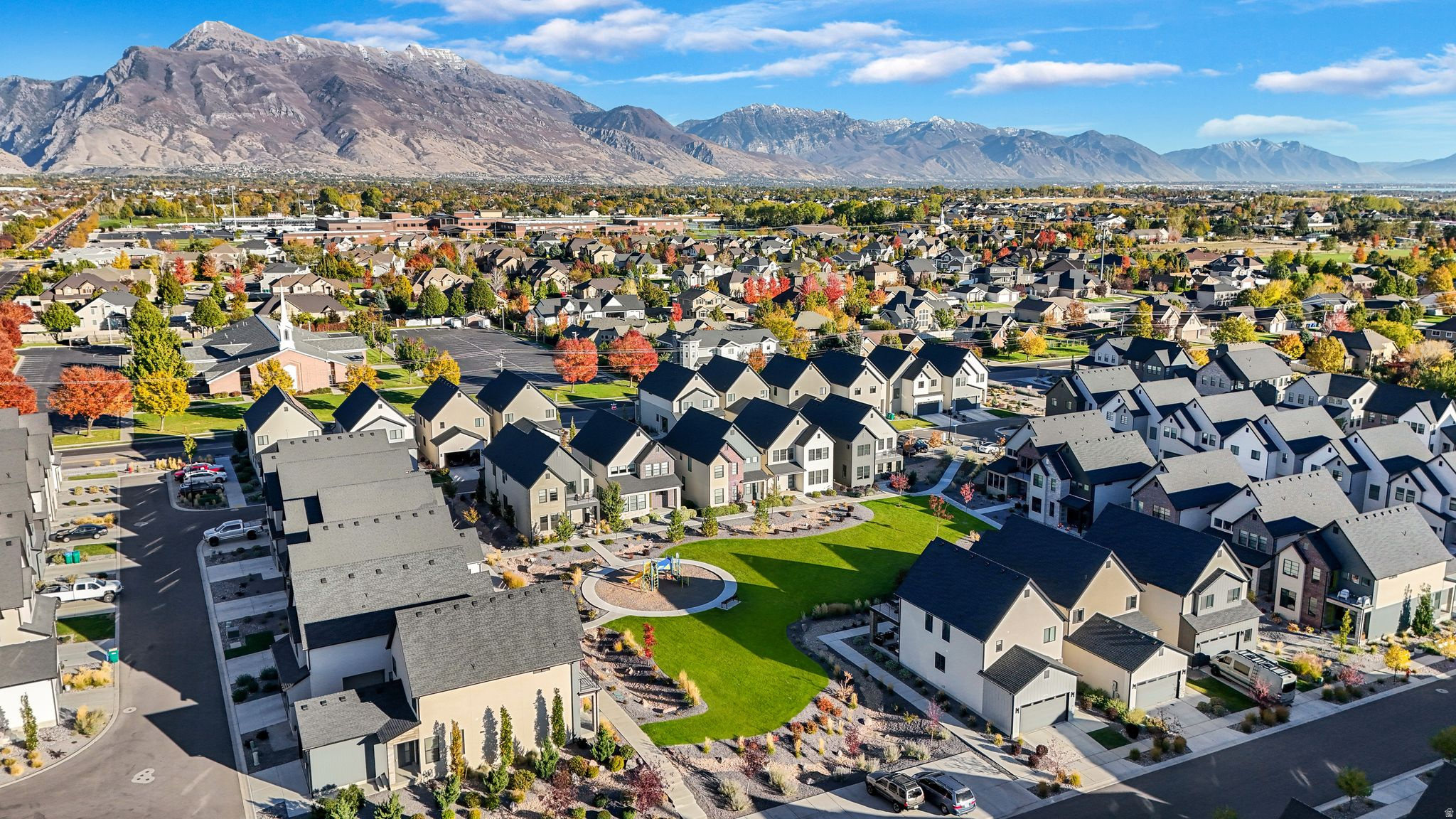 IVORY HOMES PARKVIEW COTTAGES - Residential