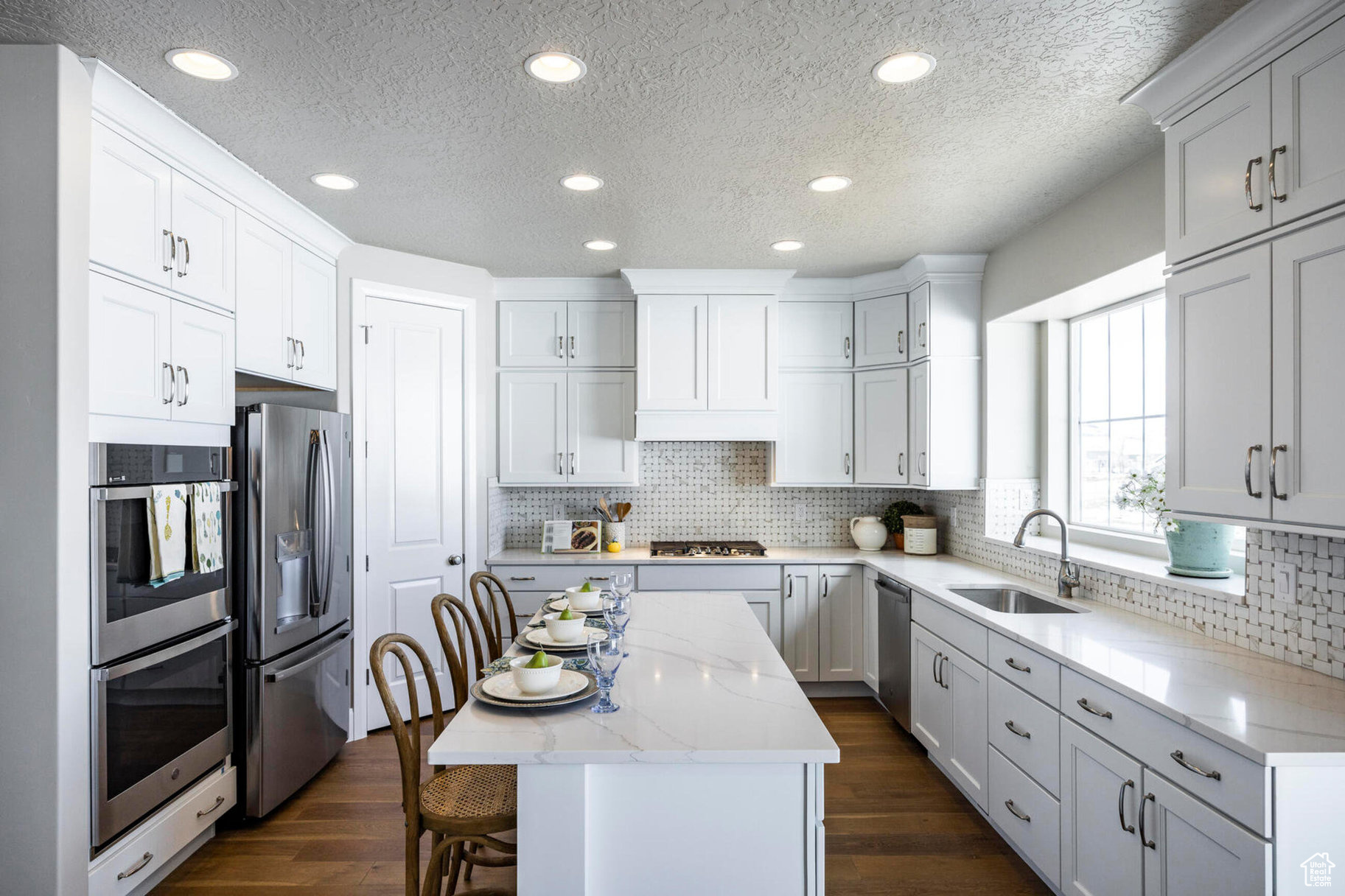 STEWART RANCHES - Residential