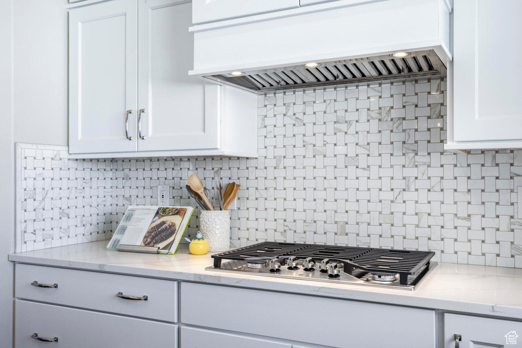 STEWART RANCHES - Residential