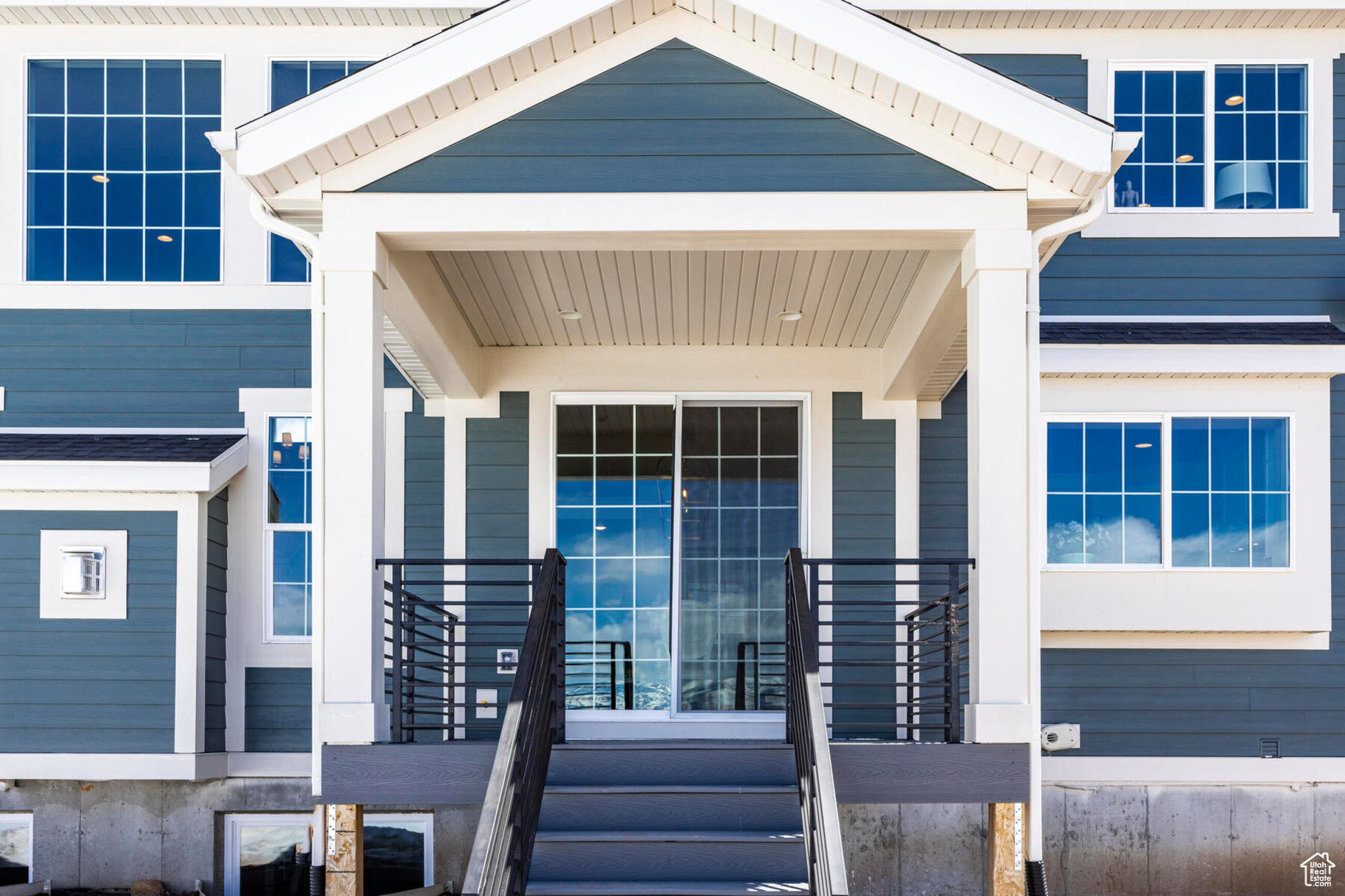 STEWART RANCHES - Residential