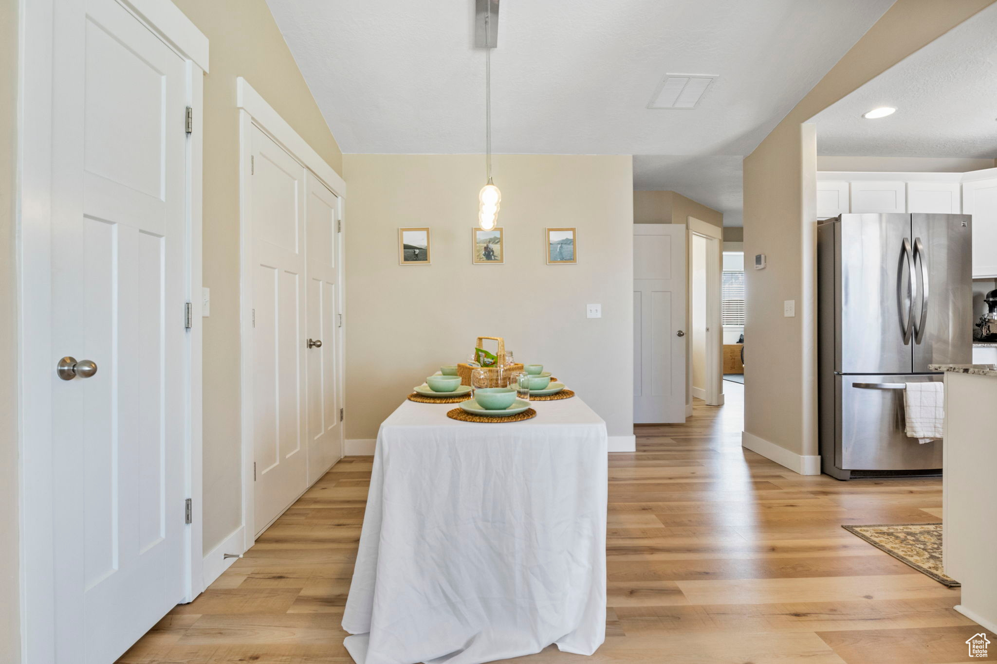 Springville, Utah 84663, United States, 3 Bedrooms Bedrooms, ,2 BathroomsBathrooms,Residential,Active,105402