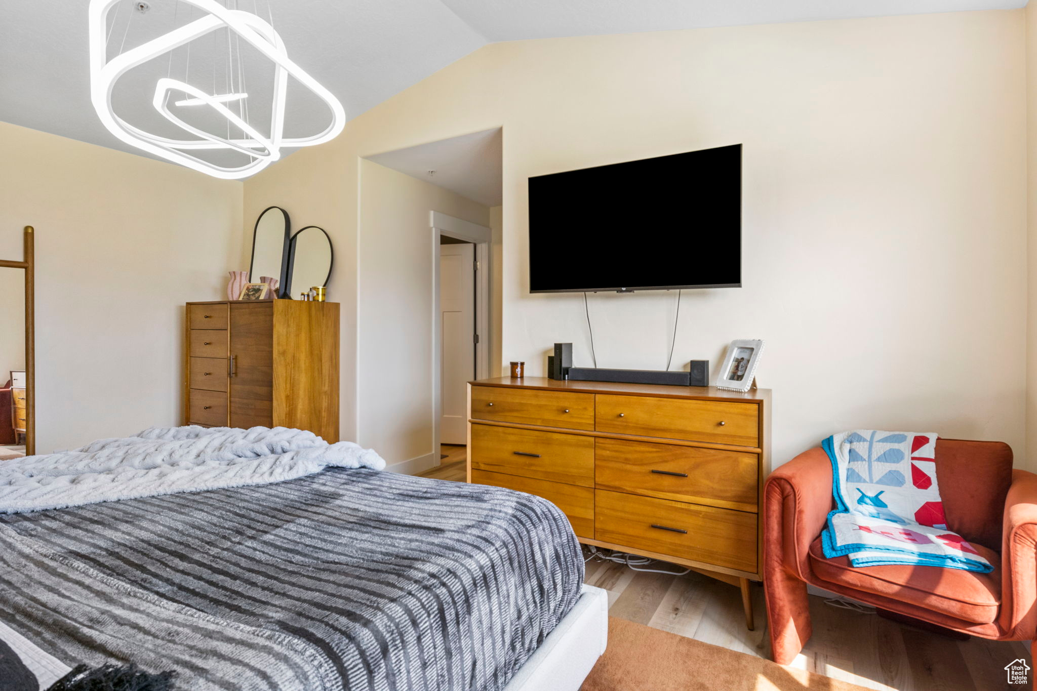 Springville, Utah 84663, United States, 3 Bedrooms Bedrooms, ,2 BathroomsBathrooms,Residential,Active,105402