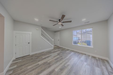 Tiny photo for 6167 S 1275 E, South Ogden, UT 84405 (MLS # 2140295)