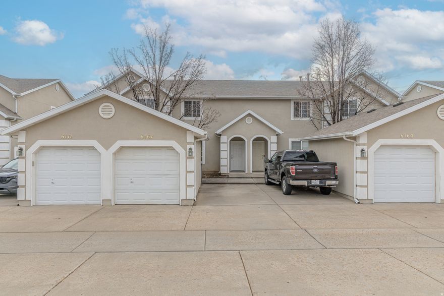 Have you been looking for a truly move-in-ready townhome? If so, this is a home you need to see! Located at the highly sought-after Brier Ridge community in South Ogden. Close to all outdoor activities, fishing, biking, skiing, restaurants, shopping, and more. The home was recently updated with all-new flooring, paint, carpet, LED lighting, block-trim baseboard, granite countertops in the kitchen and bathrooms, fixtures & more. This home needs nothing but a new owner to call it their own! Call today for a private tour, you'll be glad you did! OWNER/AGENT.