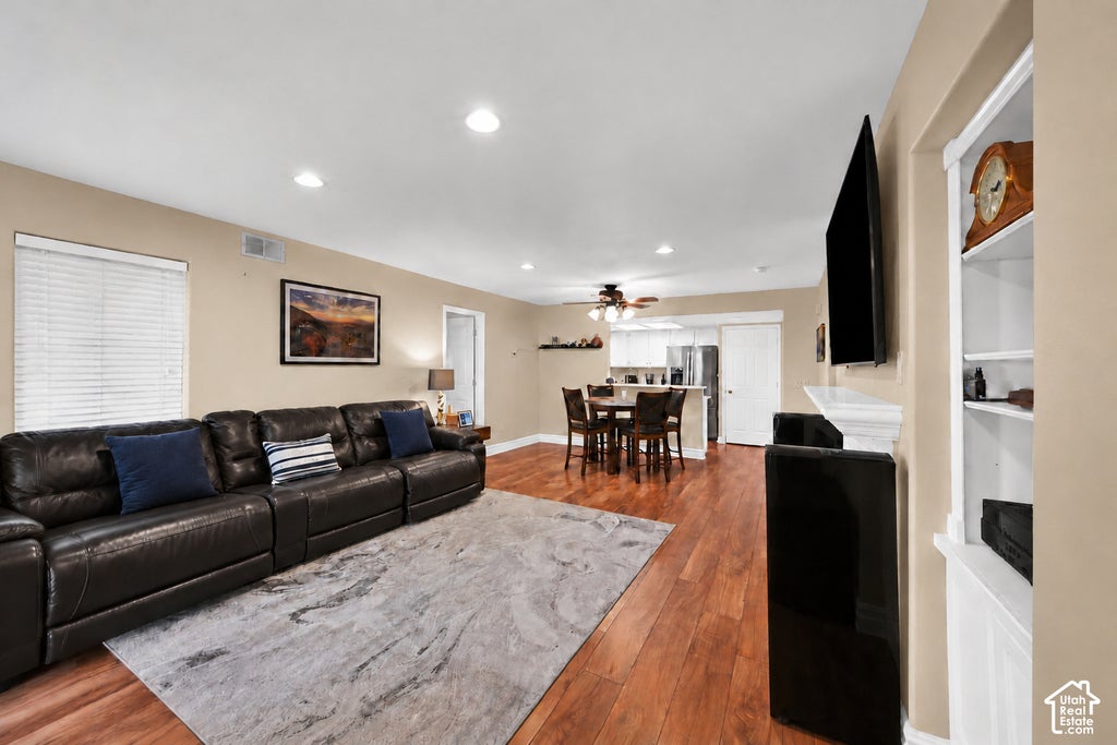 Photo of 3823 S BIG RIVER WAY #1, South Salt Lake, UT 84119 (MLS # 2192228)