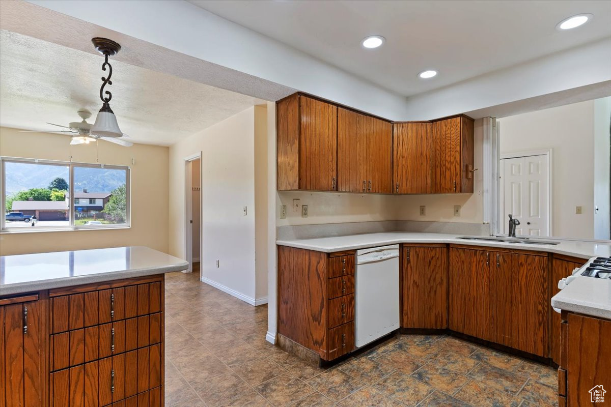 LAKEVIEW HEIGHTS - Residential