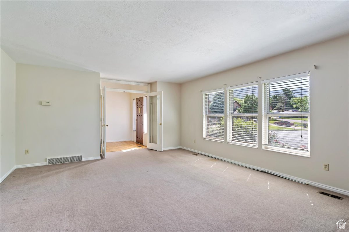 LAKEVIEW HEIGHTS - Residential