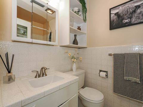 Tiny photo for 2278 E CARRIAGE LN S, Holladay, UT 84117 (MLS # 2138096)