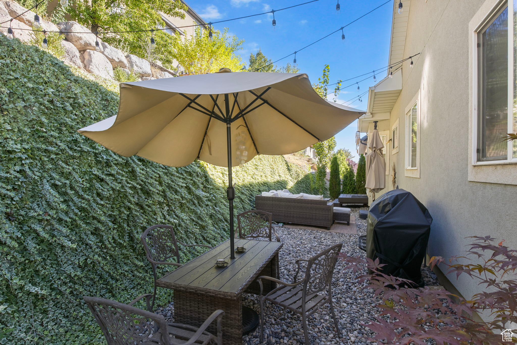 THE CEDARS AT CEDAR HILLS - Residential