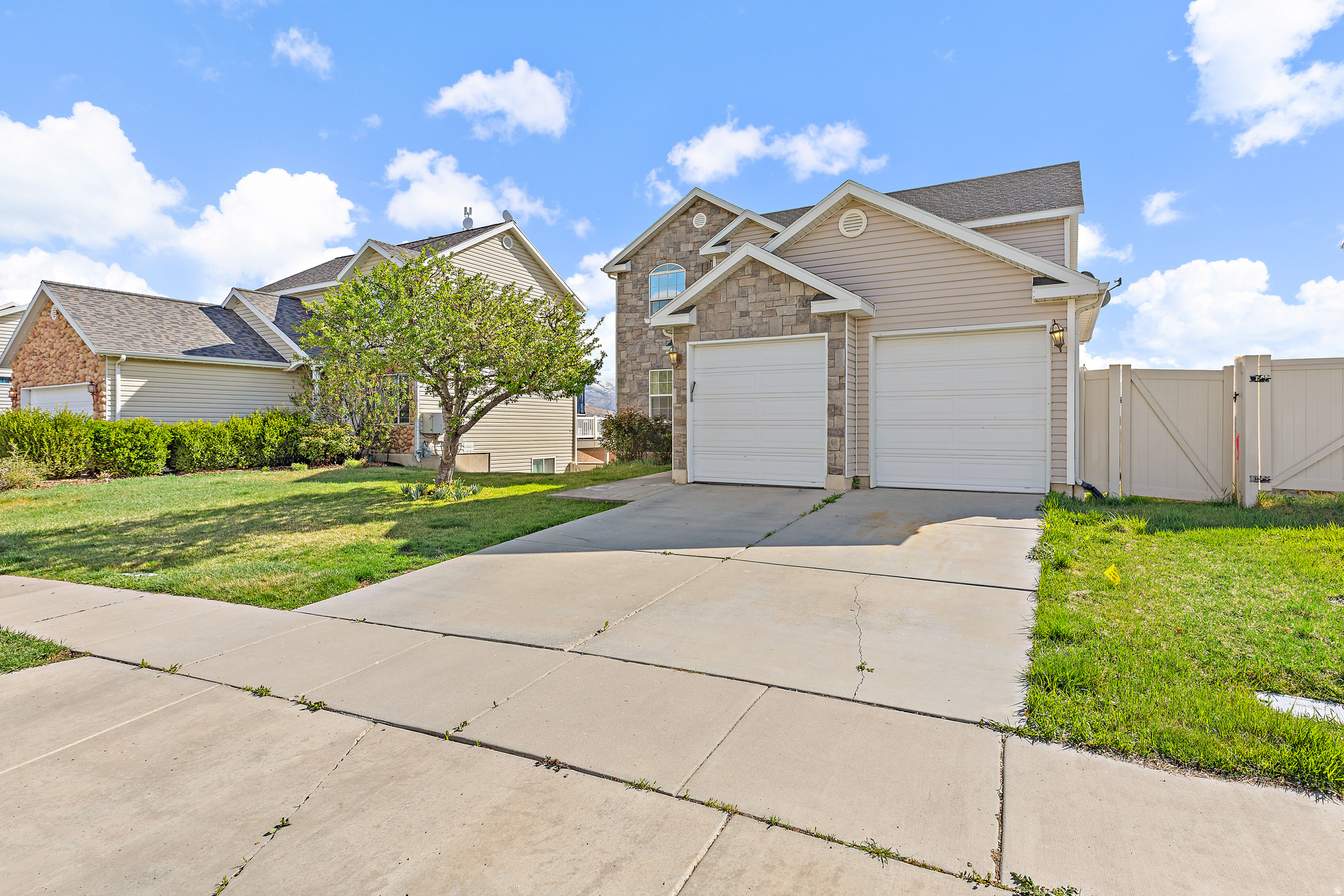 HARVEST HILLS - Residential