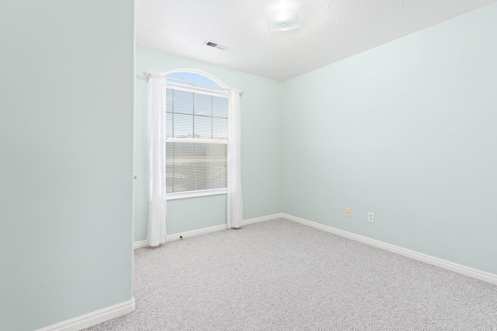 HARVEST HILLS - Residential