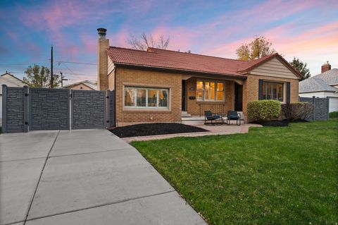 Photo of 1919 E BLAINE AVE, Salt Lake City, UT 84108 (MLS # 2149649)
